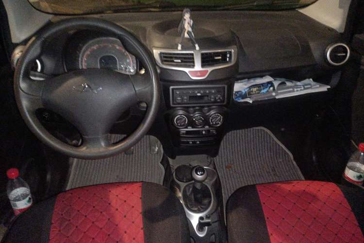 Used Chery QQ 2013 1.0L Manual Happy Edition