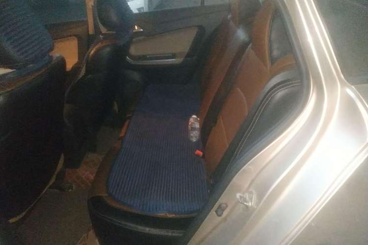 Used Haima Fumei 2014 M5 1.6L Manual Standard Model Left Rear Seat