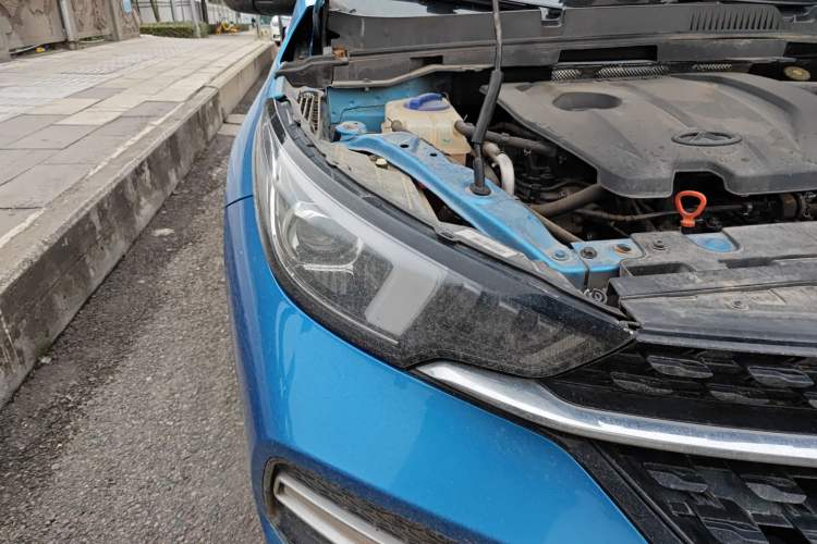 Used Chery Arrizo GX 2018 1.5T CVT Color Version China V Standard Right Front Headlight