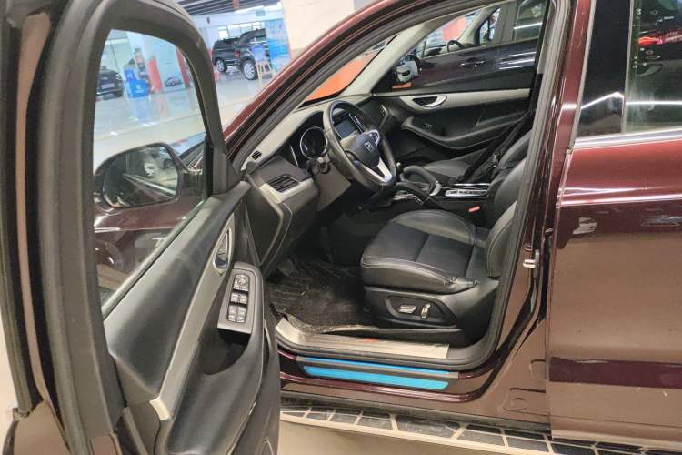 Used Zotye SR7 2016 1.5T CVT Cube Heart Edition China V Standard