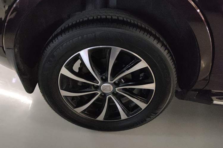 Used Zotye SR7 2016 1.5T CVT Cube Heart Edition China V Standard