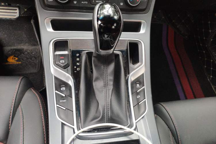 Used Geely Auto Vision S1 2019 Upgraded Model 1.5L CVT Luxury Version
