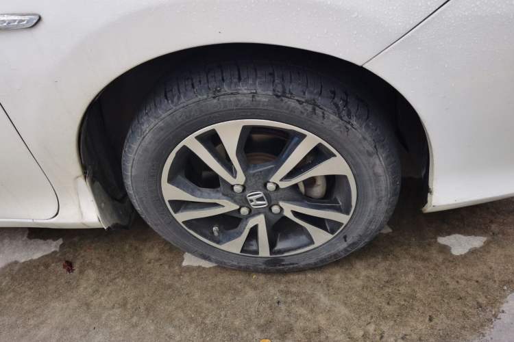 Used Honda Greiz 2016 1.5L CVT Comfort Version
