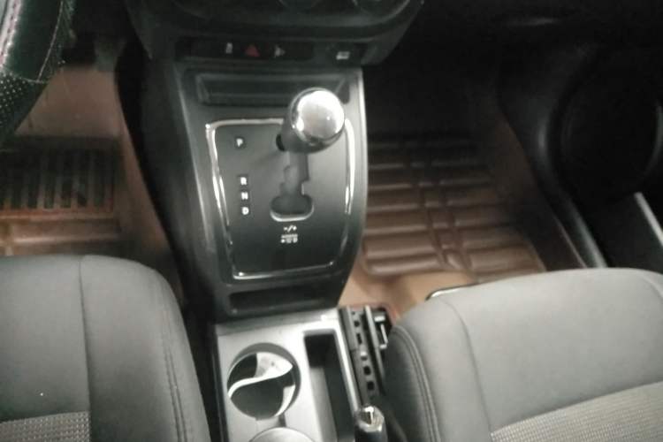 Used Jeep Patriot 2014 2.0L Sport Enhanced Edition
