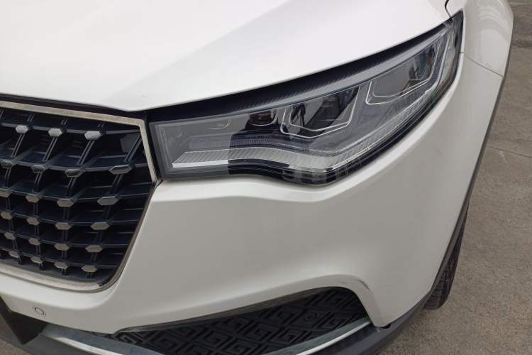 Used Zotye T700 2017 1.8T Manual Luxury Model
