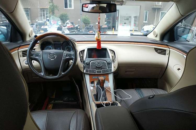 Used Buick LaCrosse 2009 2.4L Luxury Edition
