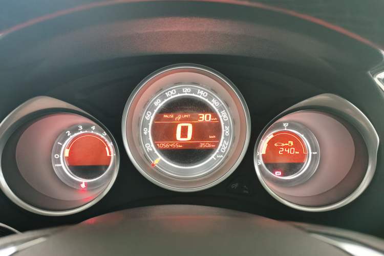 Used Citroen C4L 2013 1.8L Manual Jingzhi Edition
