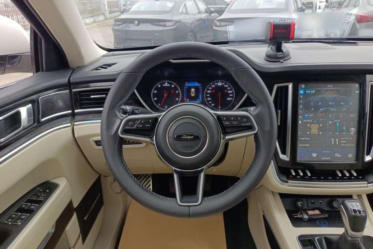 Used Zotye T700 2017 1.8T Manual Luxury Model
