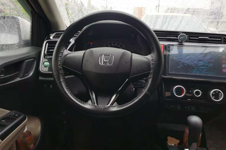Used Honda Greiz 2016 1.5L CVT Comfort Version
