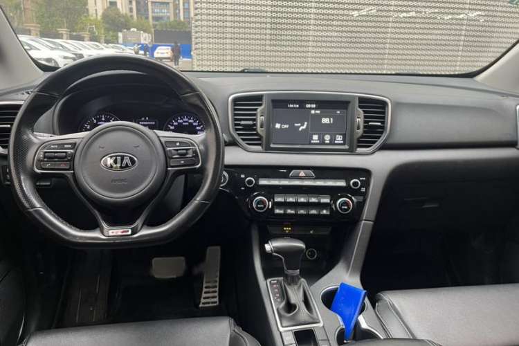 Used Kia KX5 2017 1.6T Automatic Two-Wheel Drive 15th Anniversary Special Edition DLX