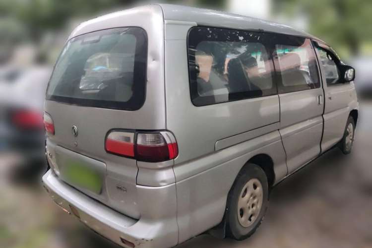 Used FORTHING Lingzhi 2011 1.9T 7-Seater Long-Wheelbase Entrepreneur Edition