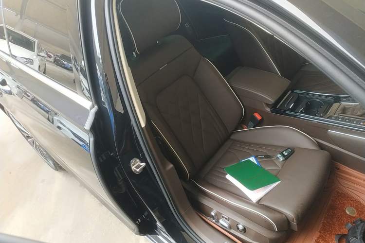 Used Volkswagen Phideon 2021 380TSI Flagship Edition
