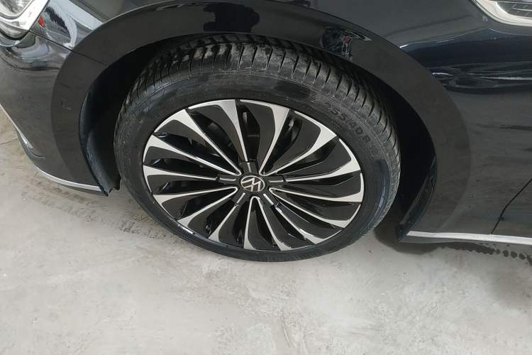 Used Volkswagen Phideon 2021 380TSI Flagship Edition
