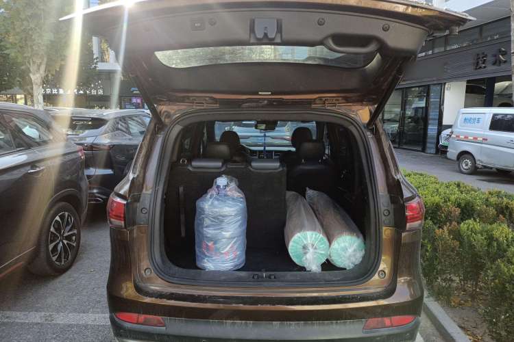 Used Oshan COS1 2018 1.5T Automatic Smart 7-Seater