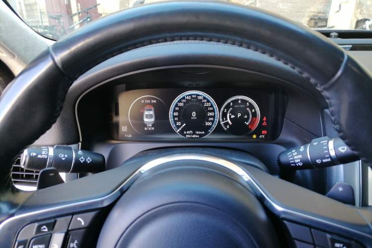 Used Jaguar XFL 2018 XFL 2.0T 250 PS Premium Edition