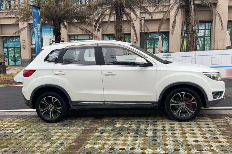 Used FAW Senya R7 2017 1.6L Automatic Luxury Model