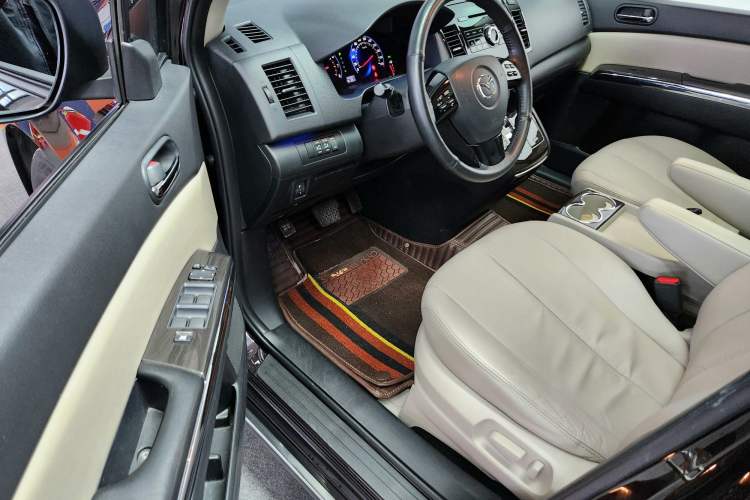 Used Mazda Mazda 8 2015 2.5L Ultimate Edition
