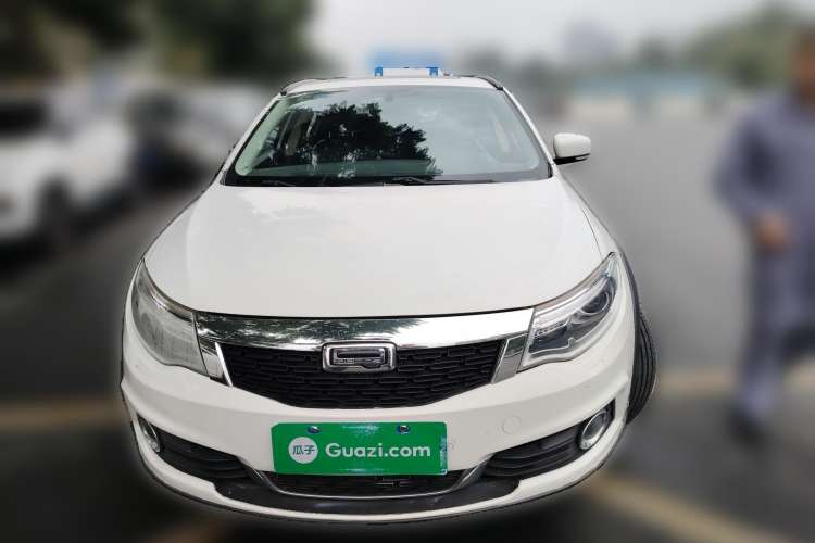 Used Qoros 3 2016 Urban SUV 1.6T Automatic ZhiZhen Model