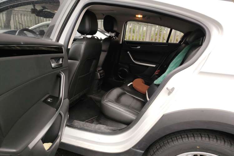 Used Qoros 3 2016 Urban SUV 1.6T Automatic ZhiZhen Model