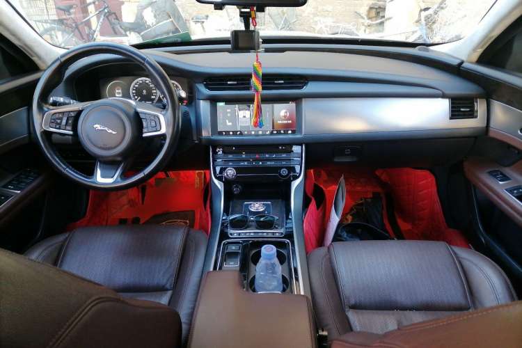 Used Jaguar XFL 2018 XFL 2.0T 250 PS Premium Edition