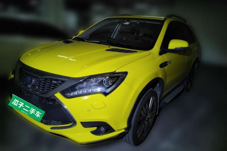 Used BYD Tang New Energy 2017 2.0T All-Wheel Drive Hyatt Model