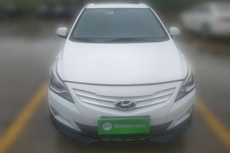 Used Hyundai Verna Ray 2014 1.4L Automatic GLX Front