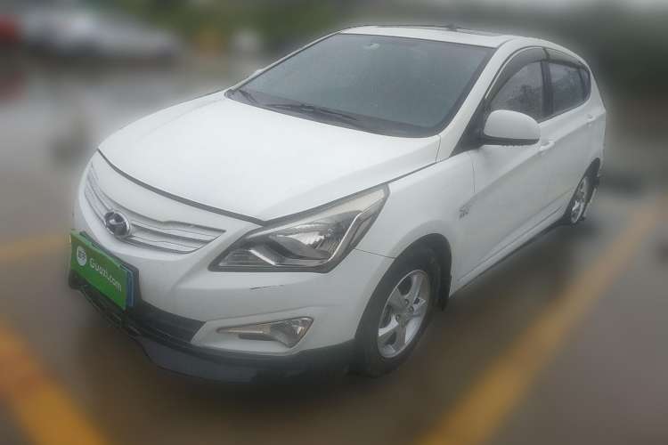 Used Hyundai Verna Ray 2014 1.4L Automatic GLX