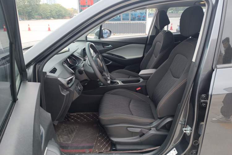 Used Chevrolet Orlando 2020 Mild Hybrid 530T Automatic Enjoyment Edition (5+2 Models)