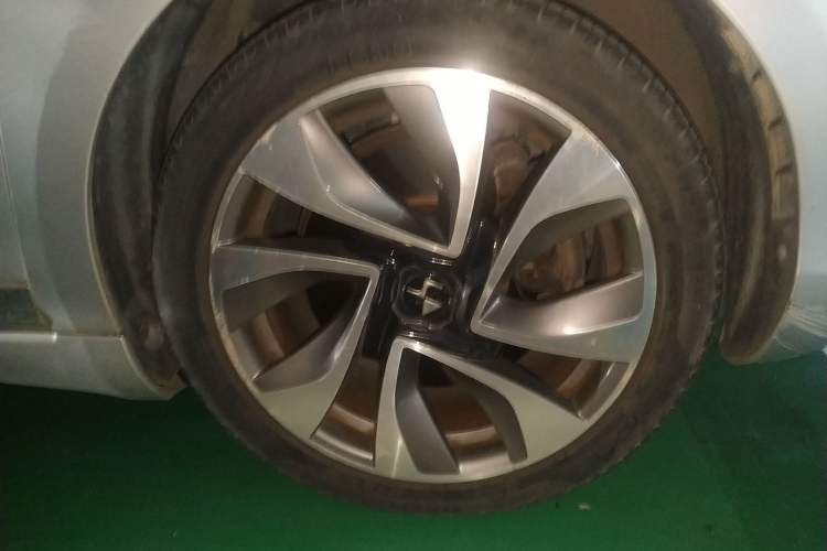 Used DS 5 2013 1.6T Prestige Edition THP200
