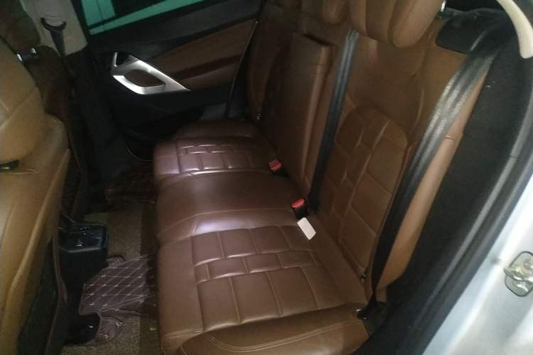 Used DS 5 2013 1.6T Prestige Edition THP200
