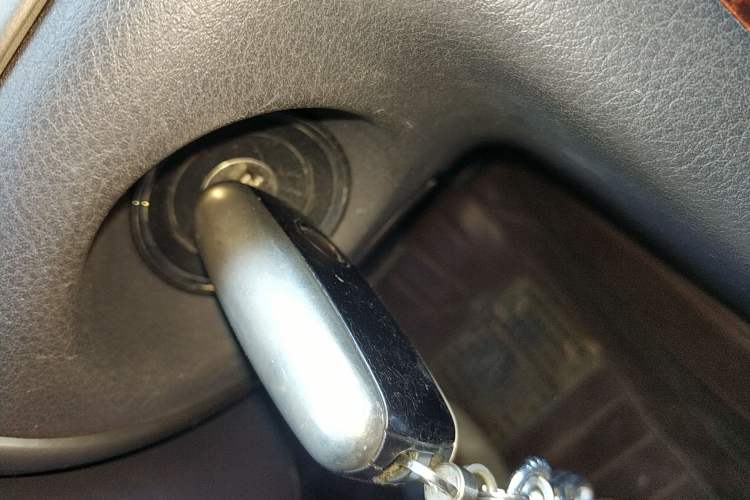 Used Volkswagen Phaeton 2011 3.6L V6 5-Seater Extended Business Edition
