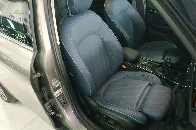 Used MINI Clubman 2019 2.0T COOPER S
