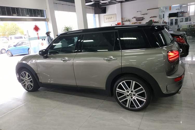 Used MINI Clubman 2019 2.0T COOPER S
