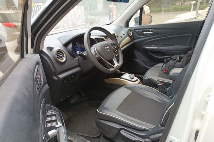 Used Changan CS15EV 2019 400i model