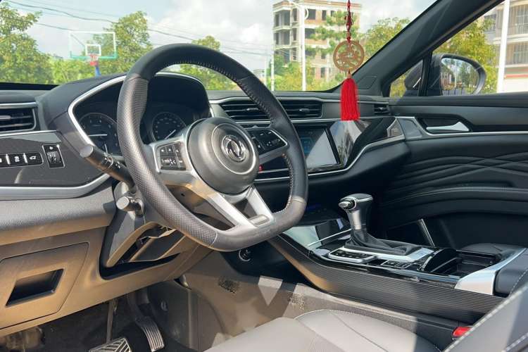 Used Dongfeng Fengon ix5 2019 220T CVT Zhiyue Trim China VI Standard
