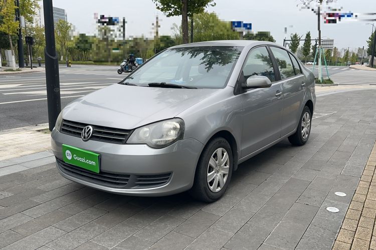 Used Volkswagen Polo 2011 Jingqu 1.4L Manual Sile Edition