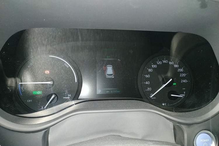 Used Toyota Sienna 2021 2.5L Hybrid Luxury Edition
