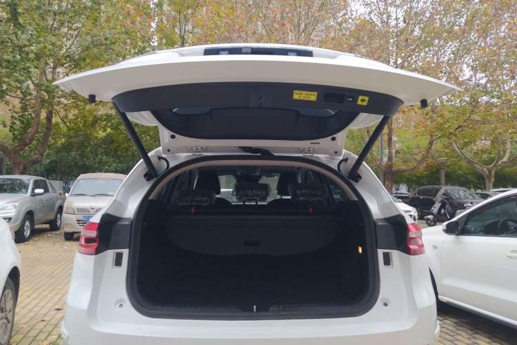 Used Haval F7 2021 2.0T All-Wheel Drive iJoy
