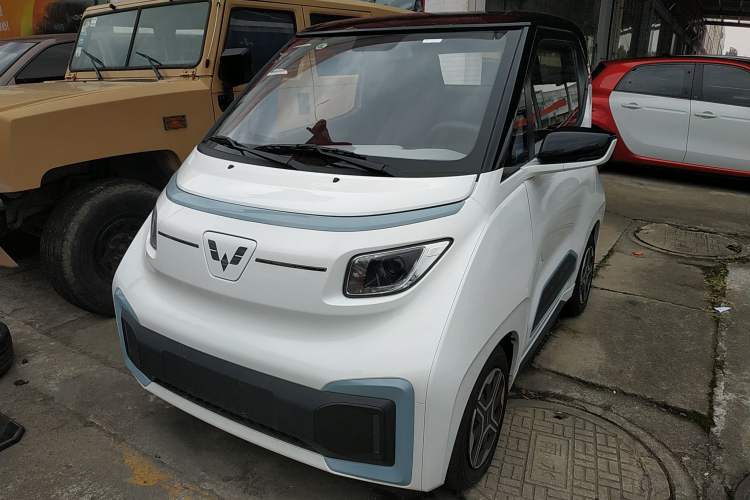 Used Wuling NAMMIEV 2021 Playful Model – High-Power Version