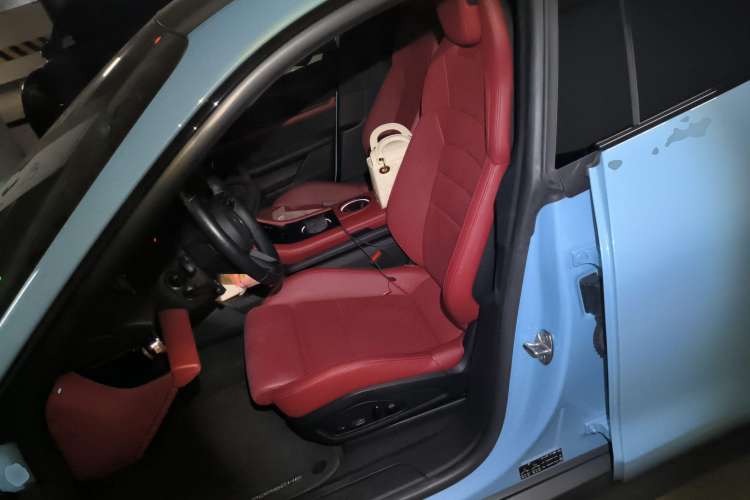 Used Porsche Taycan 2020 Taycan Left Front Seat