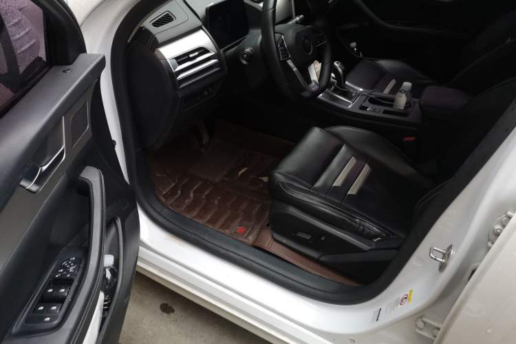 Used BYD Qin Pro 2018 1.5TI Automatic Smart Connect Luxe Model