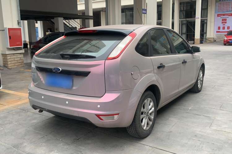 Used Ford Focus 2013 Hatchback Classic 1.8L Manual Base Model
