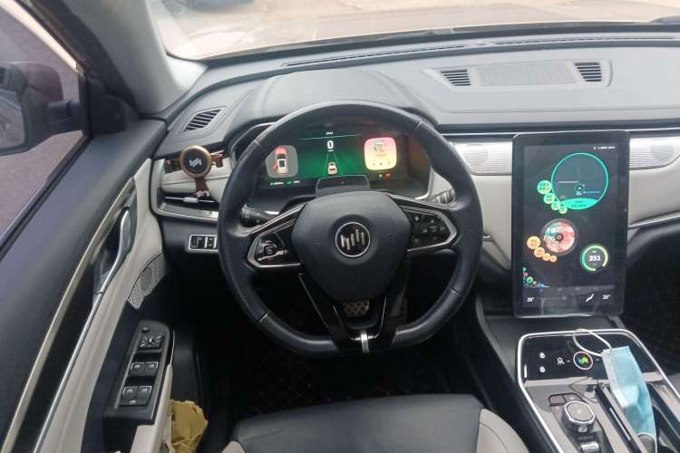 Used WM Motor EX5 2018 EX5 400 Extra Innovation Edition
