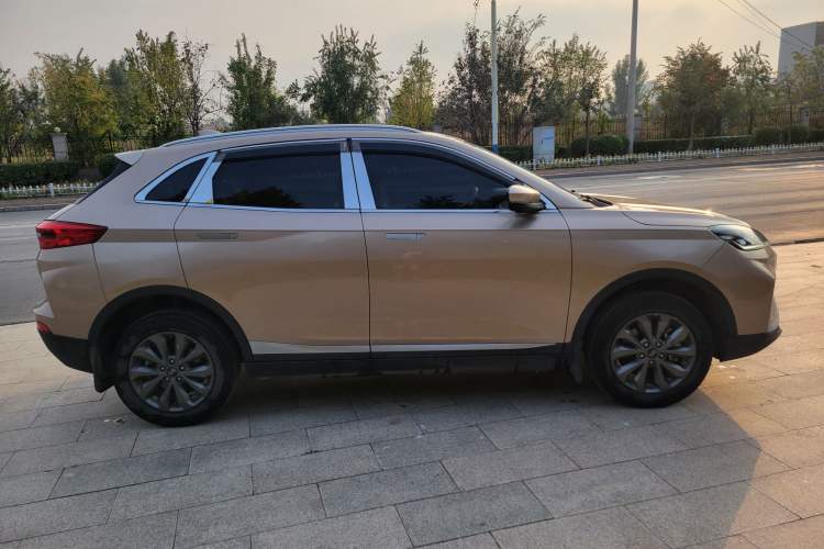 Used WM Motor EX5 2018 EX5 400 Extra Innovation Edition