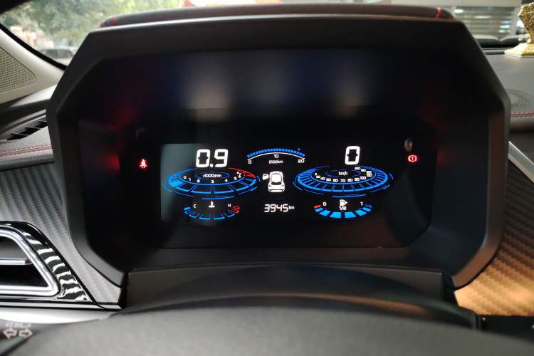 Used Venucia T60 2022 1.6L Manual Smart Vision Version