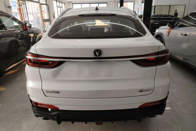 Used Changan CS85 COUPE 2023 1.5T DCT Prestige Edition
