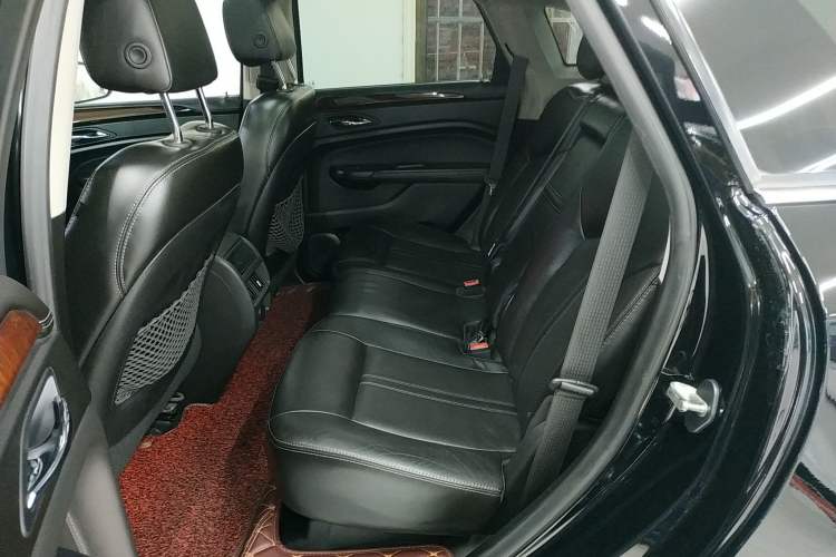 Used Cadillac SRX 2014 3.0L Leading Model