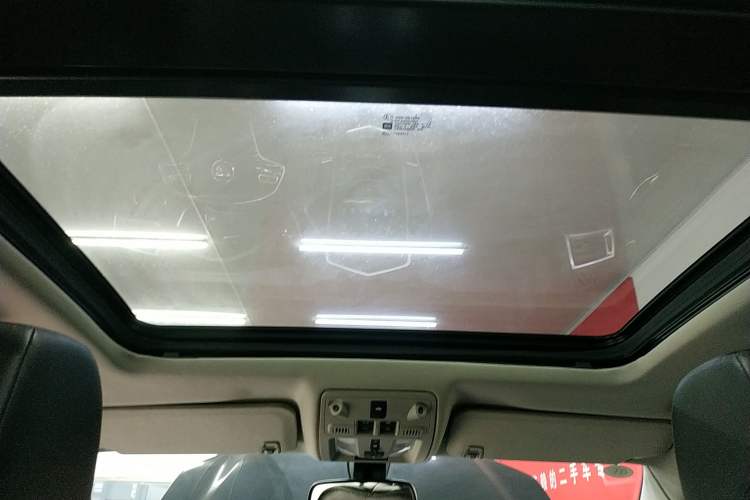 Used Cadillac SRX 2014 3.0L Leading Model