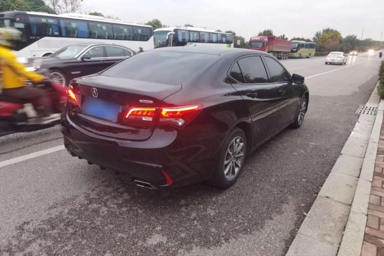 Used Acura TLX-L 2018 2.4L Comfort Edition