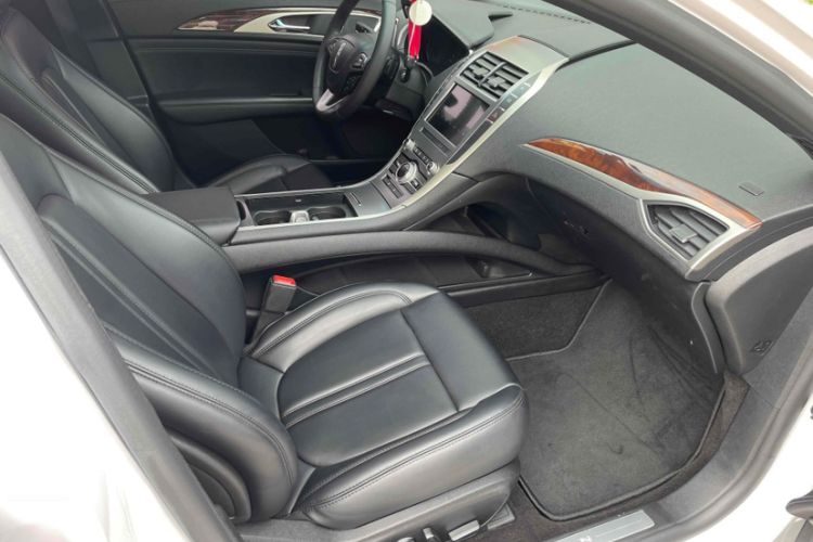 Used Lincoln MKZ 2020 2.0T Deluxe Edition
